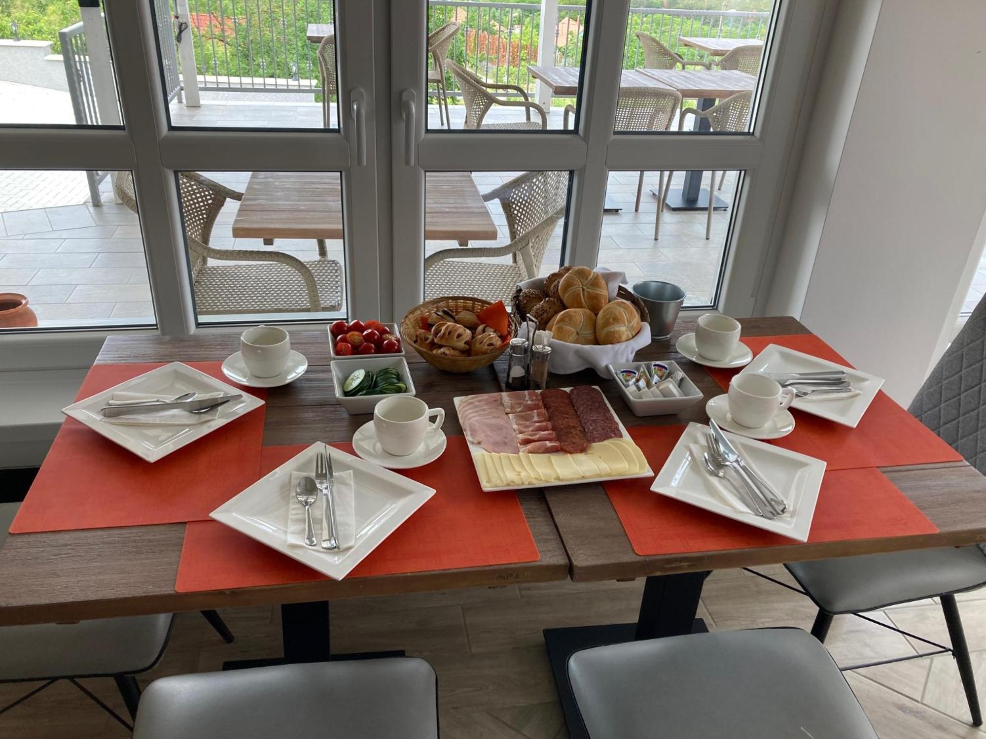 シュメグ Fogado A Ket Toelgyfahoz Bed & Breakfast エクステリア 写真